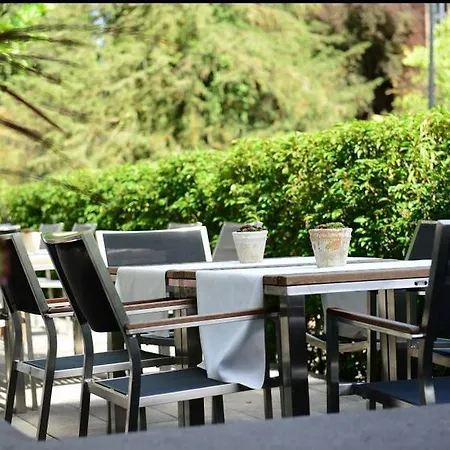 Becker's & Restaurant