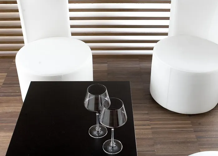 Becker's & Restaurant Hotel 4*